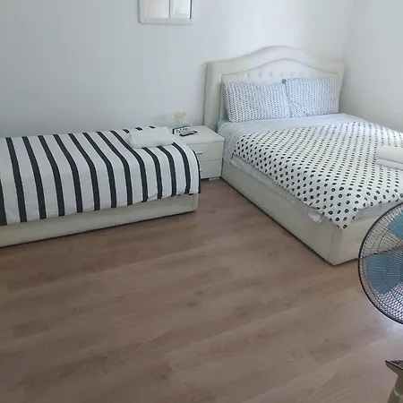 Ever Bed and breakfast 3*