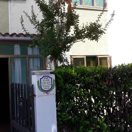 에버 그린 3* 메스트레